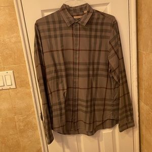 Burberry brit long sleeve button down shirt